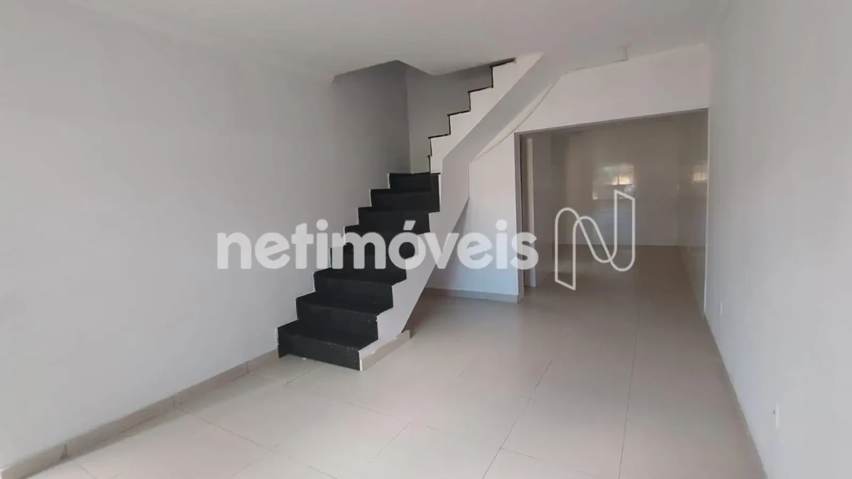 Casa para Venda com 2 quartos no bairro Canelas