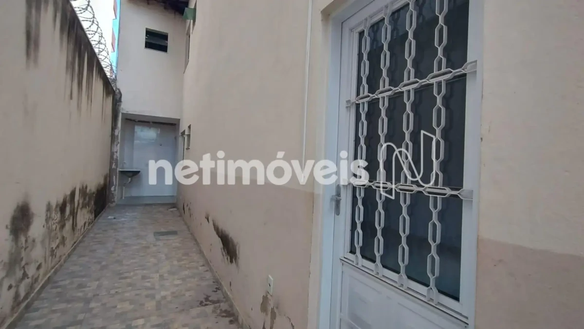 Casa para Venda com 2 quartos no bairro Canelas