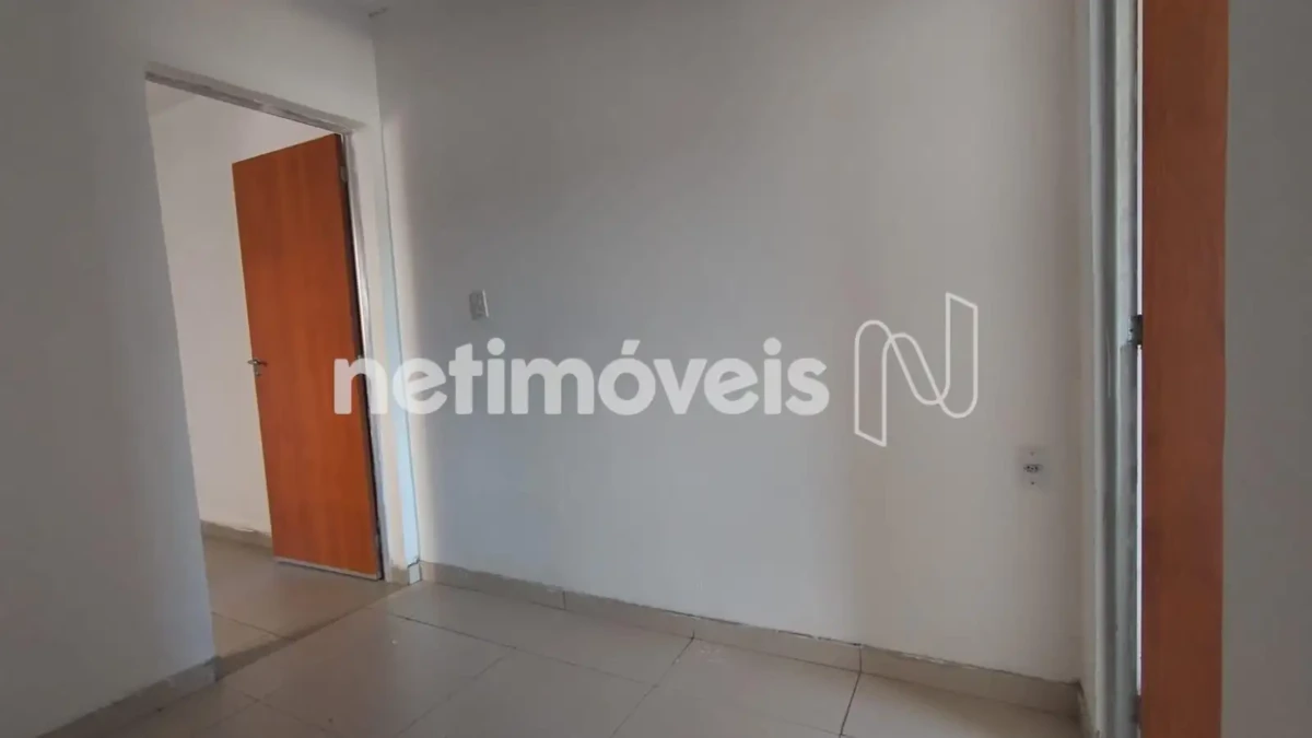 Casa para Venda com 2 quartos no bairro Canelas