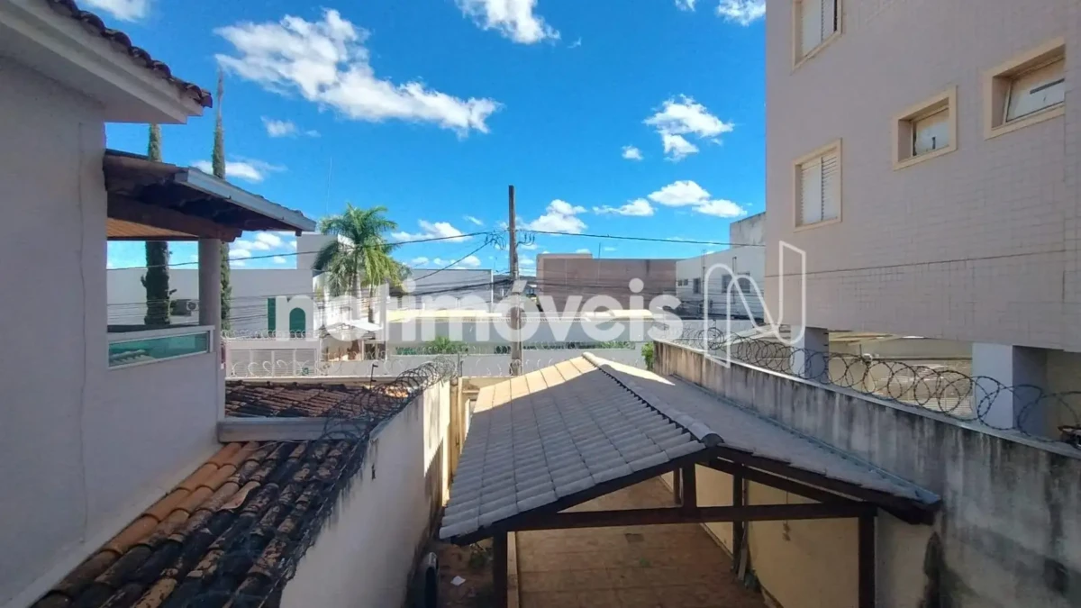Casa para Venda com 2 quartos no bairro Canelas