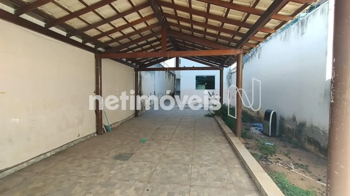 Casa para Venda com 2 quartos no bairro Canelas