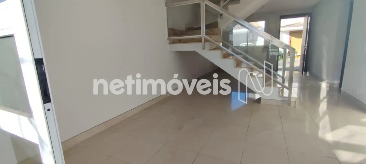 Casa em Condomínio para Venda com 3 quartos no bairro Ibituruna