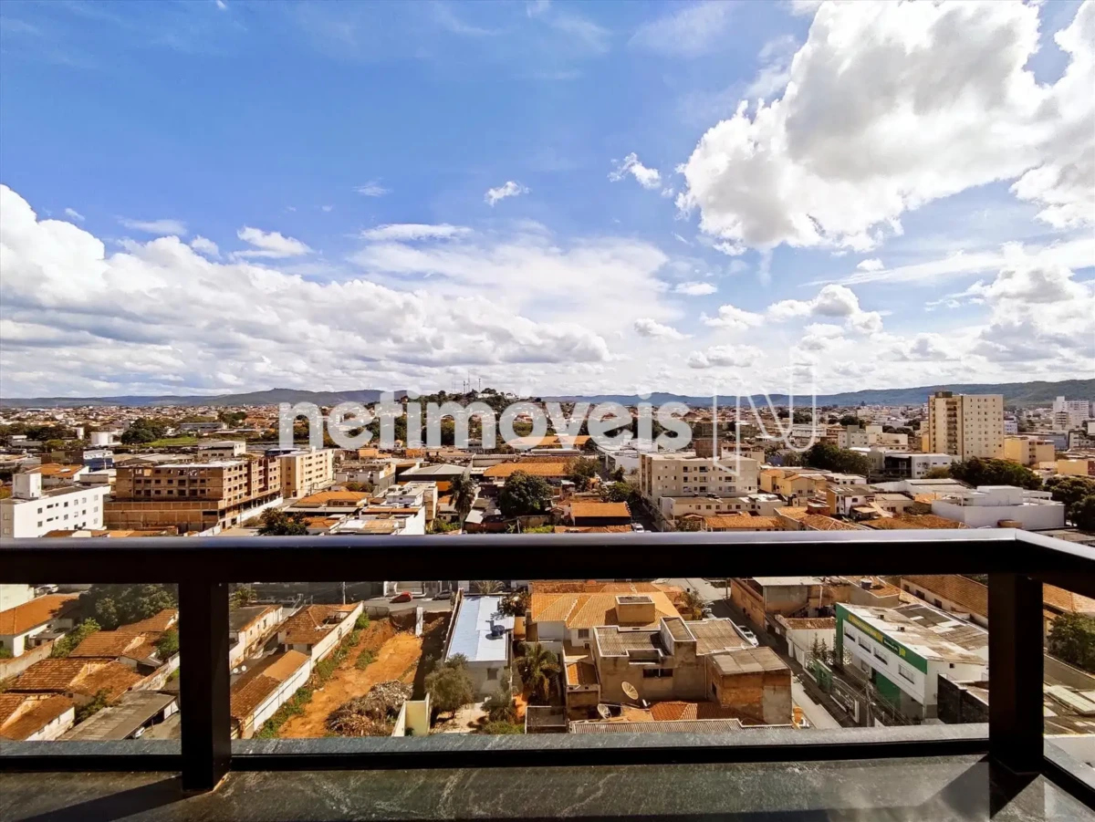 Apartamento para Venda com 3 quartos no bairro Centro