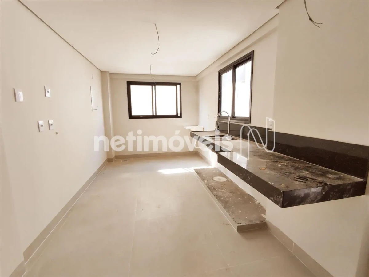 Apartamento para Venda com 3 quartos no bairro Centro