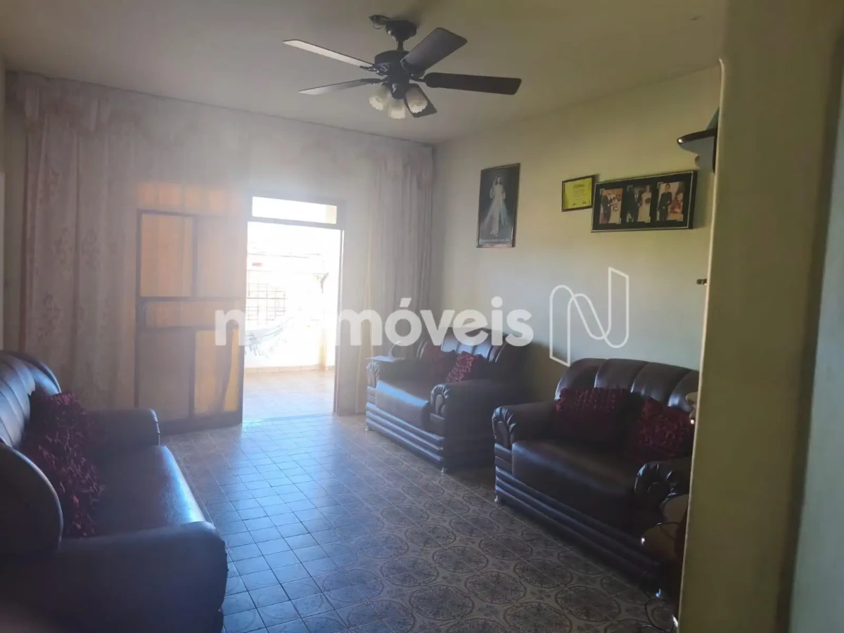 Casa para Venda com 3 quartos no bairro Major Prates