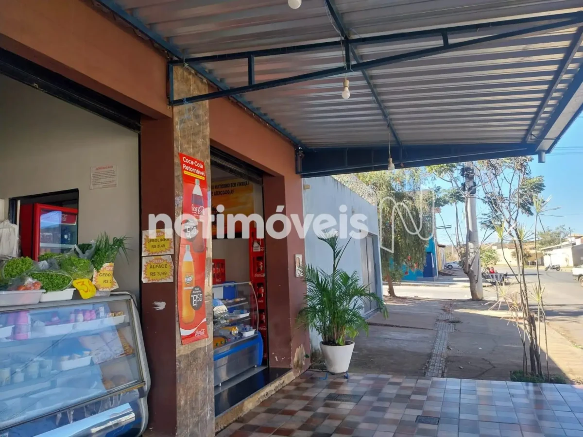 Ponto Comercial para Venda de área principal de 45.36 m² no bairro Belvedere