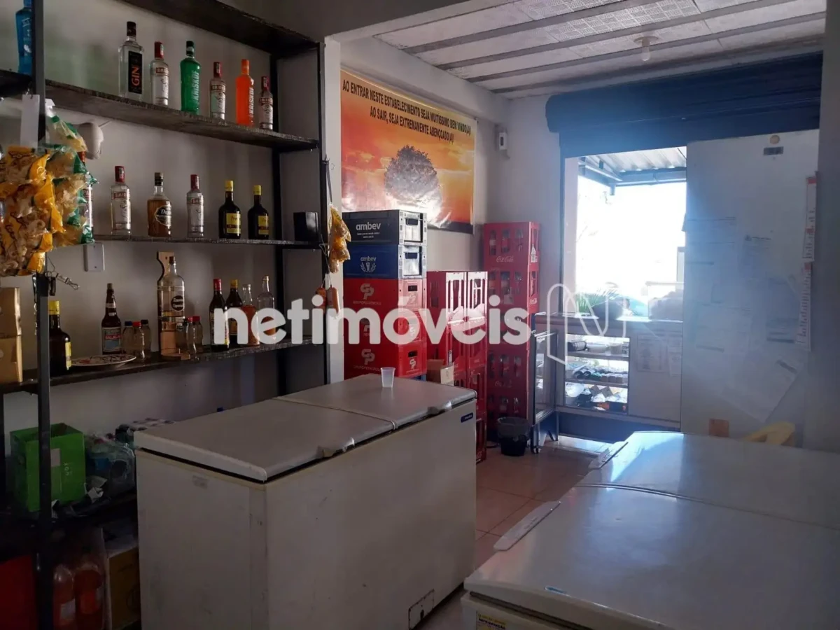 Ponto Comercial para Venda de área principal de 45.36 m² no bairro Belvedere