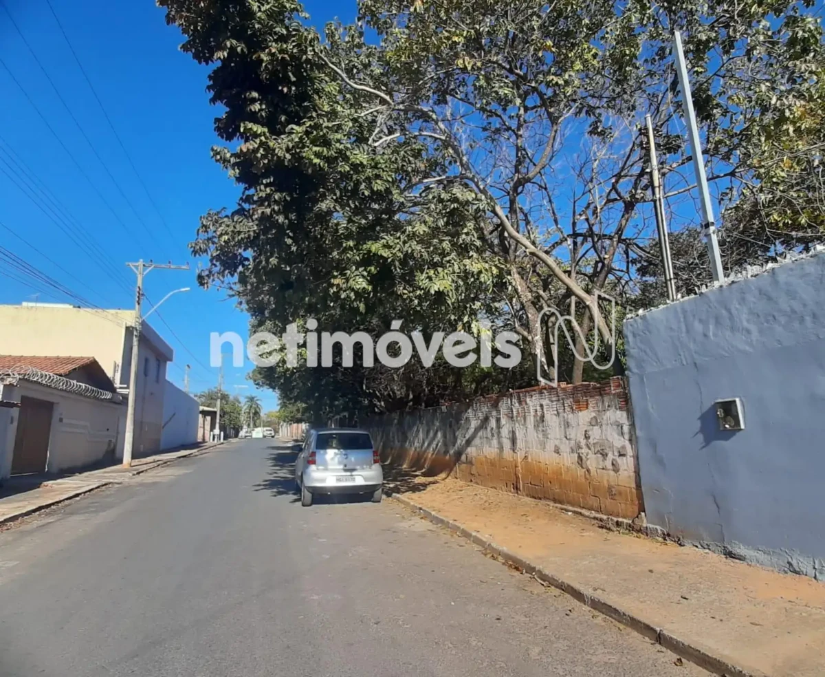 Lote para Venda com área de 459 m² no bairro Vila Sumaré