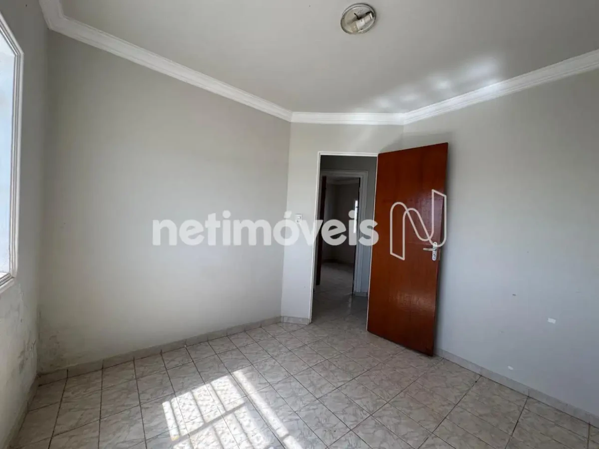 Apartamento para Venda com 3 quartos no bairro Alice Maia