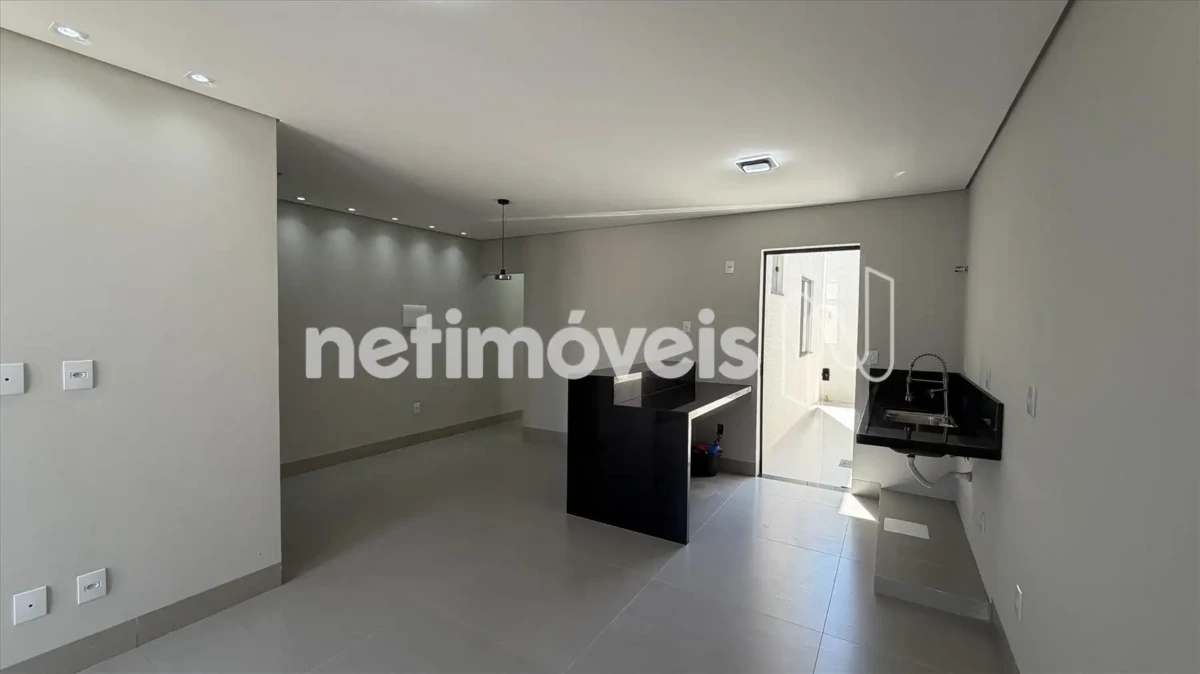 Casa para Venda com 3 quartos no bairro Planalto