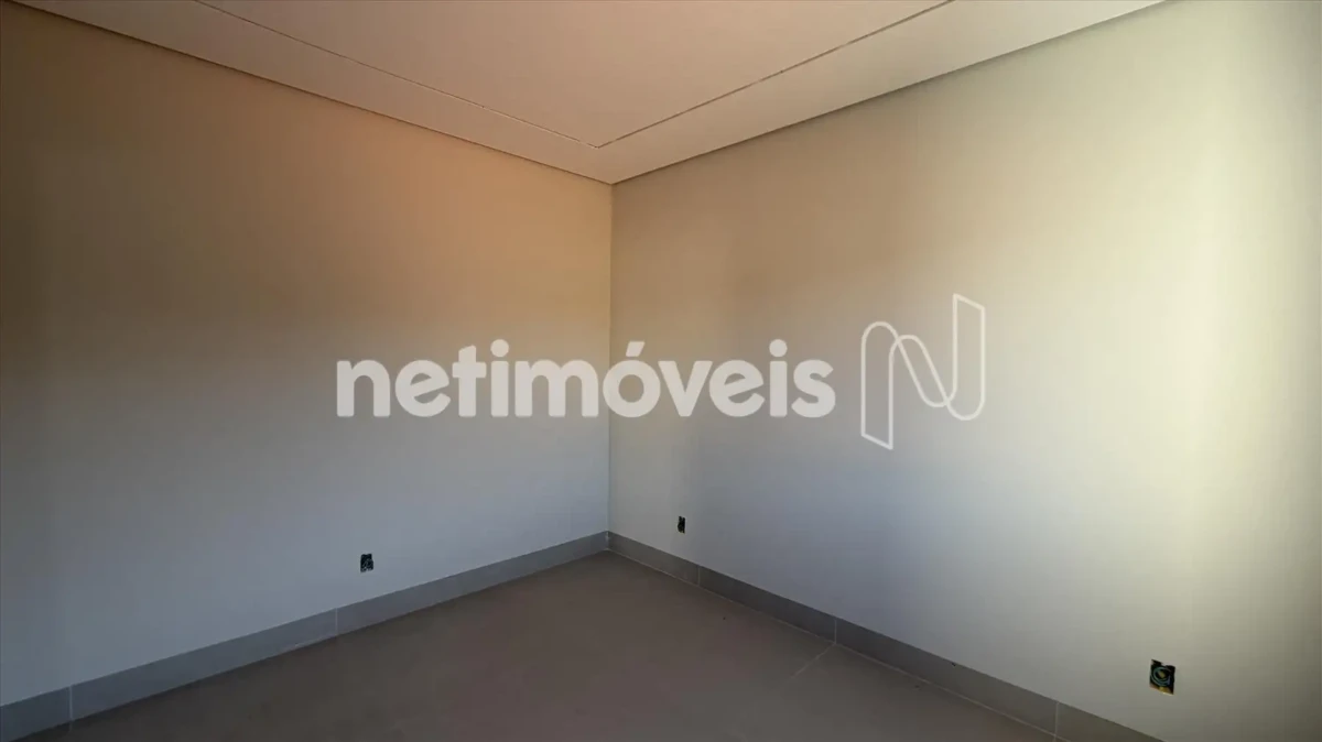 Casa para Venda com 3 quartos no bairro Planalto