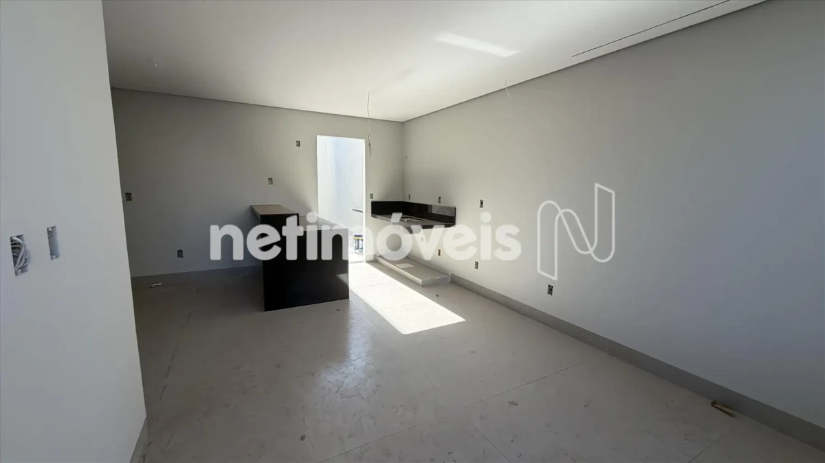 Casa para Venda com 3 quartos no bairro Planalto