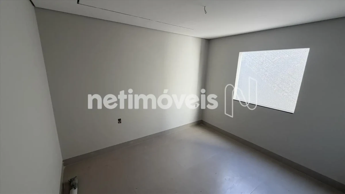Casa para Venda com 3 quartos no bairro Planalto