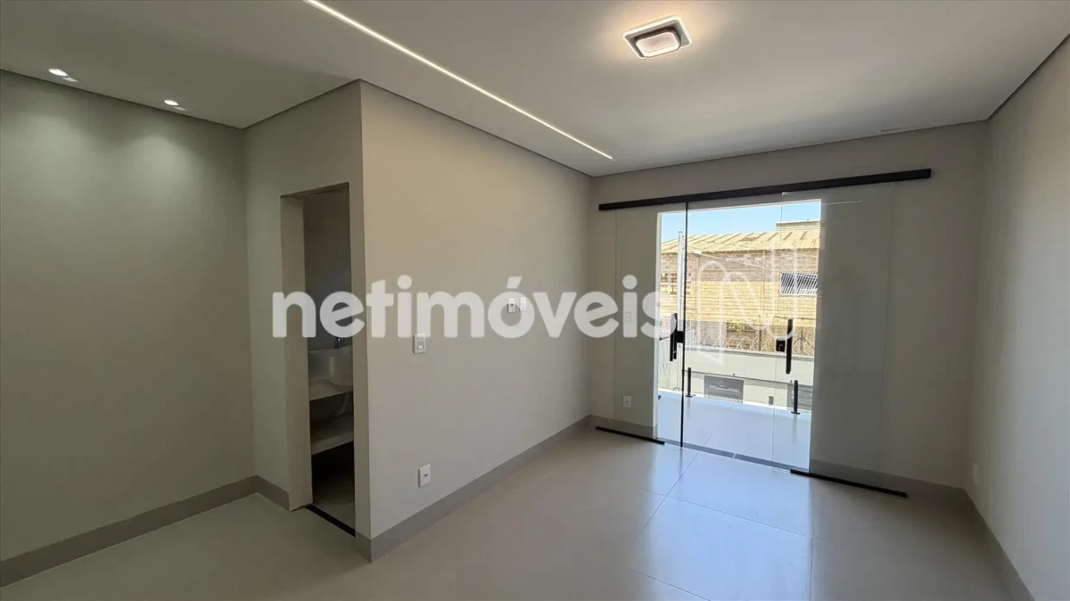 Casa para Venda com 3 quartos no bairro Planalto