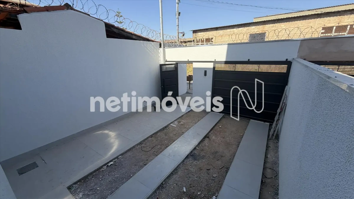 Casa para Venda com 3 quartos no bairro Planalto