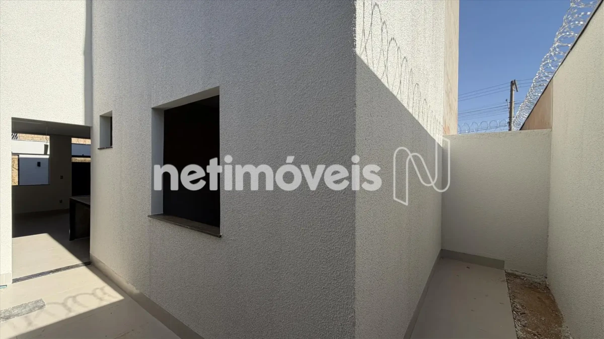 Casa para Venda com 3 quartos no bairro Planalto