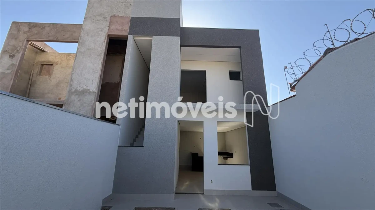 Casa para Venda com 3 quartos no bairro Planalto
