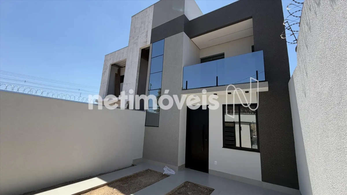 Casa para Venda com 3 quartos no bairro Planalto