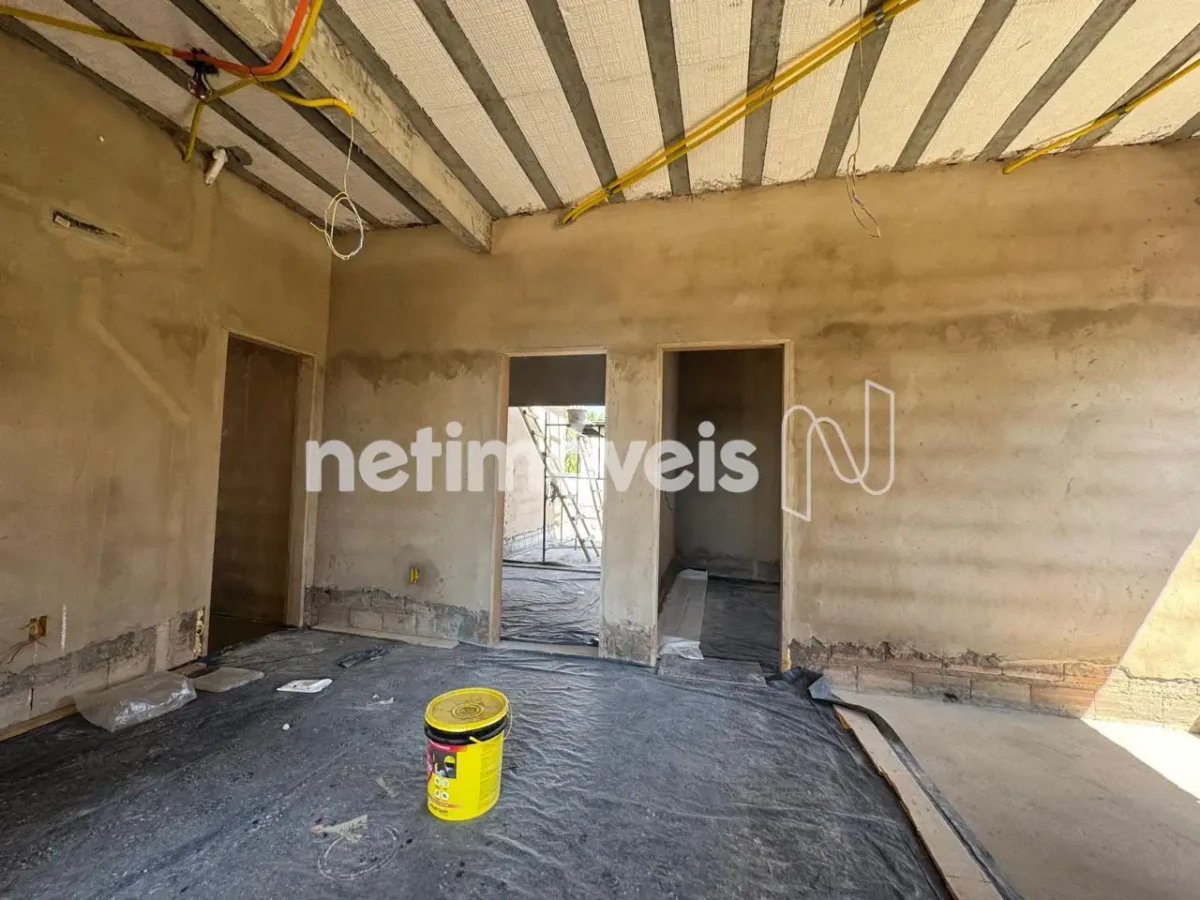 Casa para Venda com 4 quartos no bairro Loteamento Reserva Real