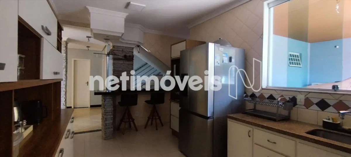 Casa para Venda com 5 quartos no bairro Ibituruna