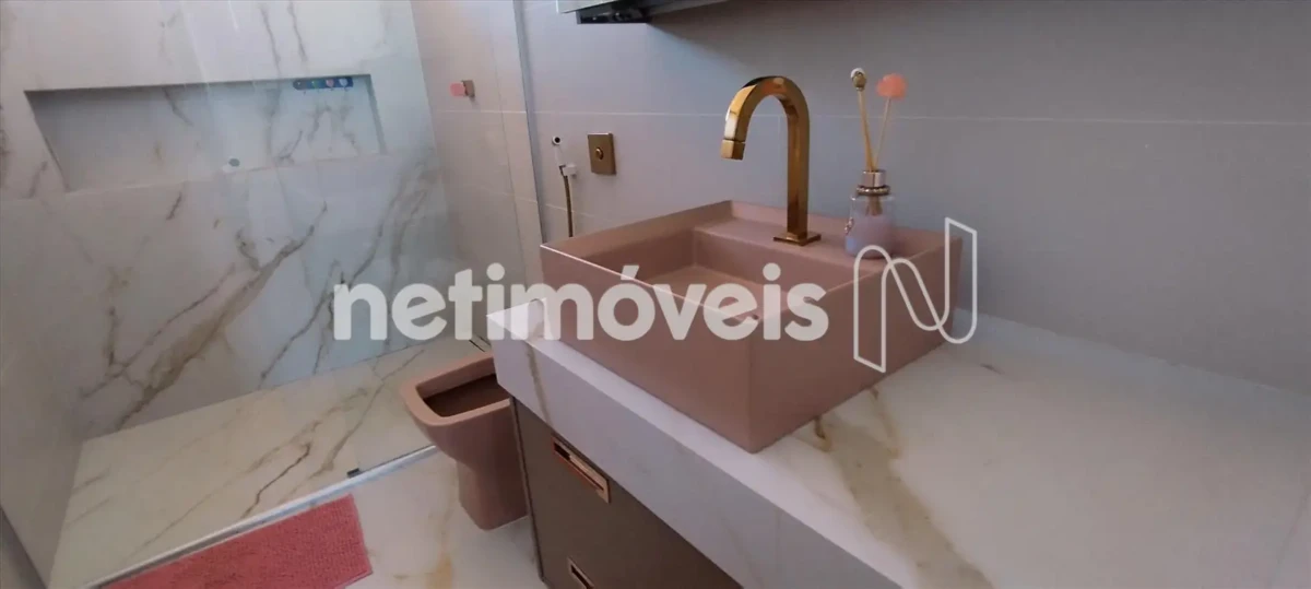 Casa para Venda com 5 quartos no bairro Ibituruna