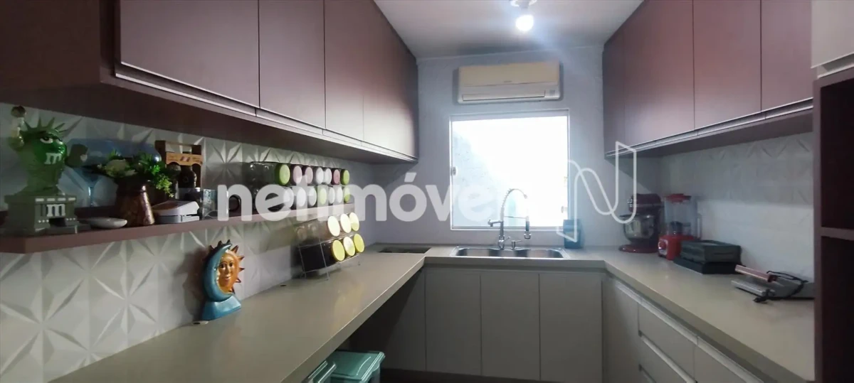 Casa para Venda com 5 quartos no bairro Ibituruna