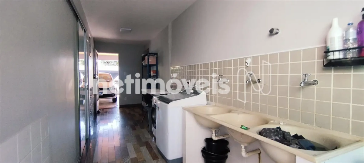 Casa para Venda com 5 quartos no bairro Ibituruna