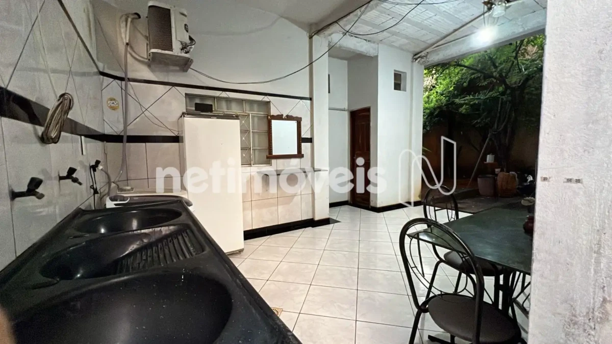 Casa para Venda com 5 quartos no bairro Vila Regina