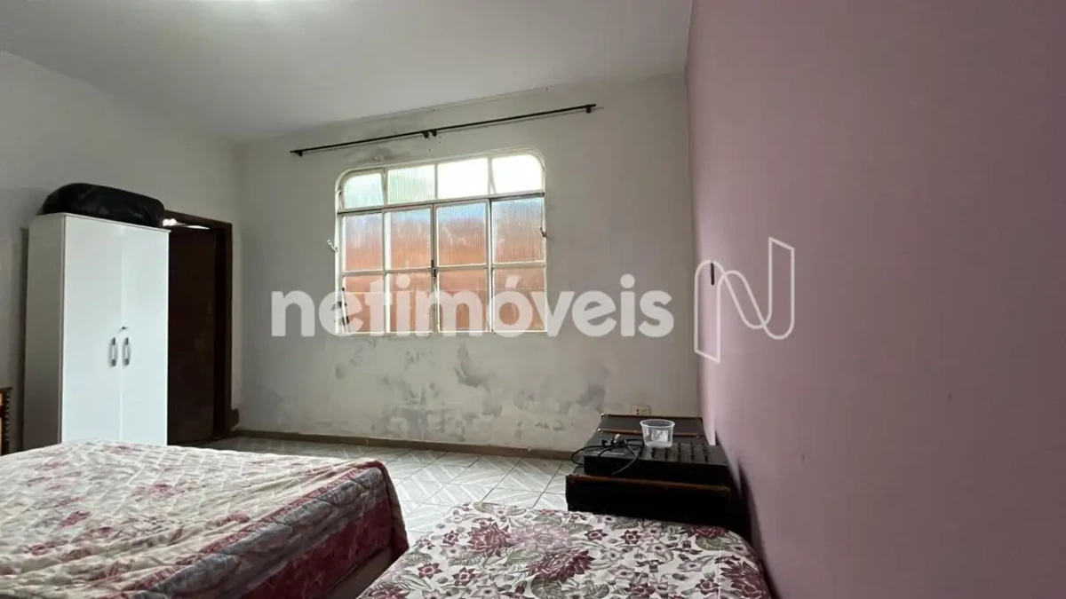 Casa para Venda com 5 quartos no bairro Vila Regina