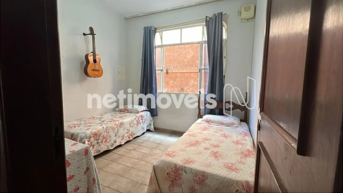 Casa para Venda com 5 quartos no bairro Vila Regina