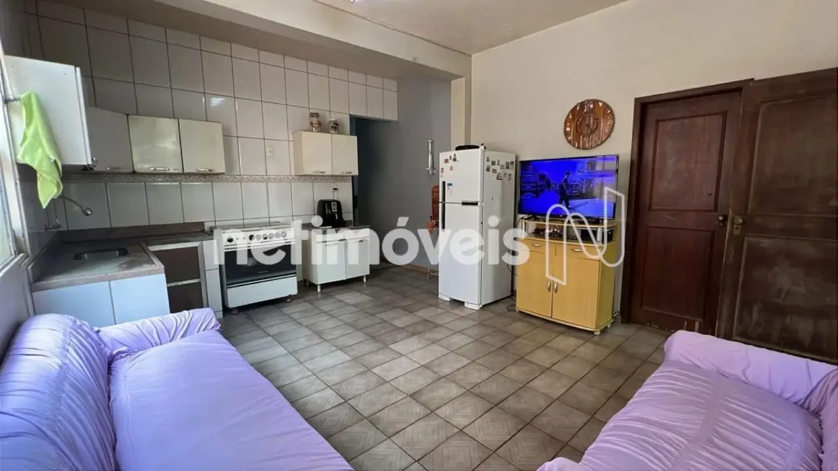 Casa para Venda com 5 quartos no bairro Vila Regina