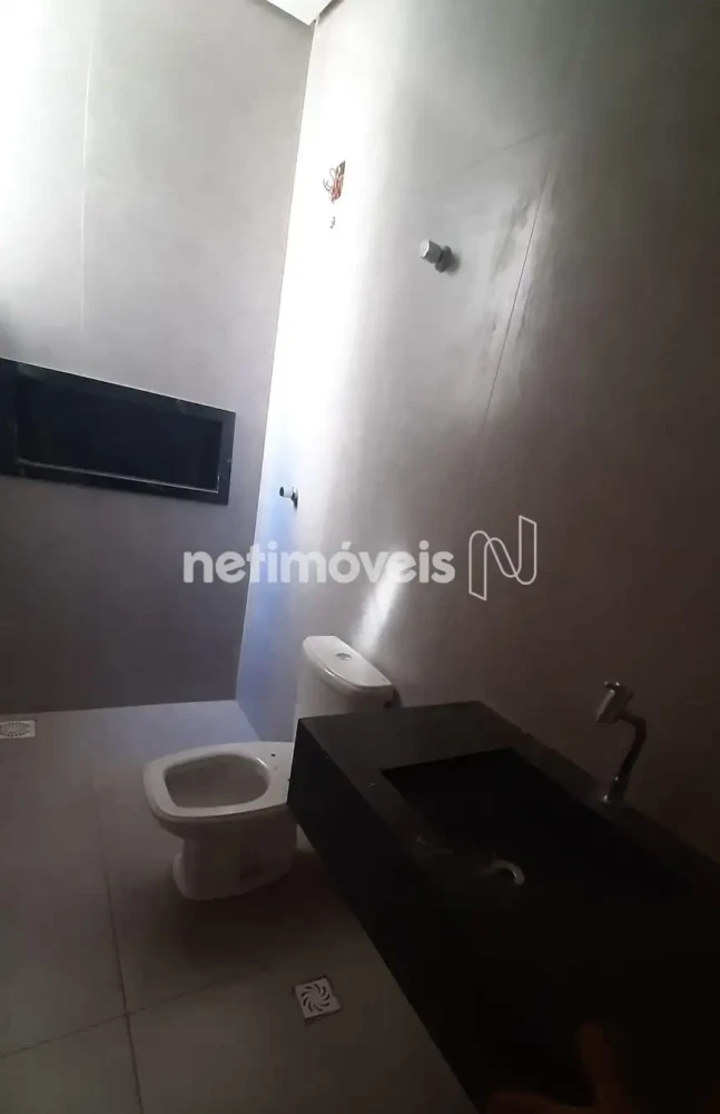 Casa para Venda com 3 quartos no bairro Maracanã