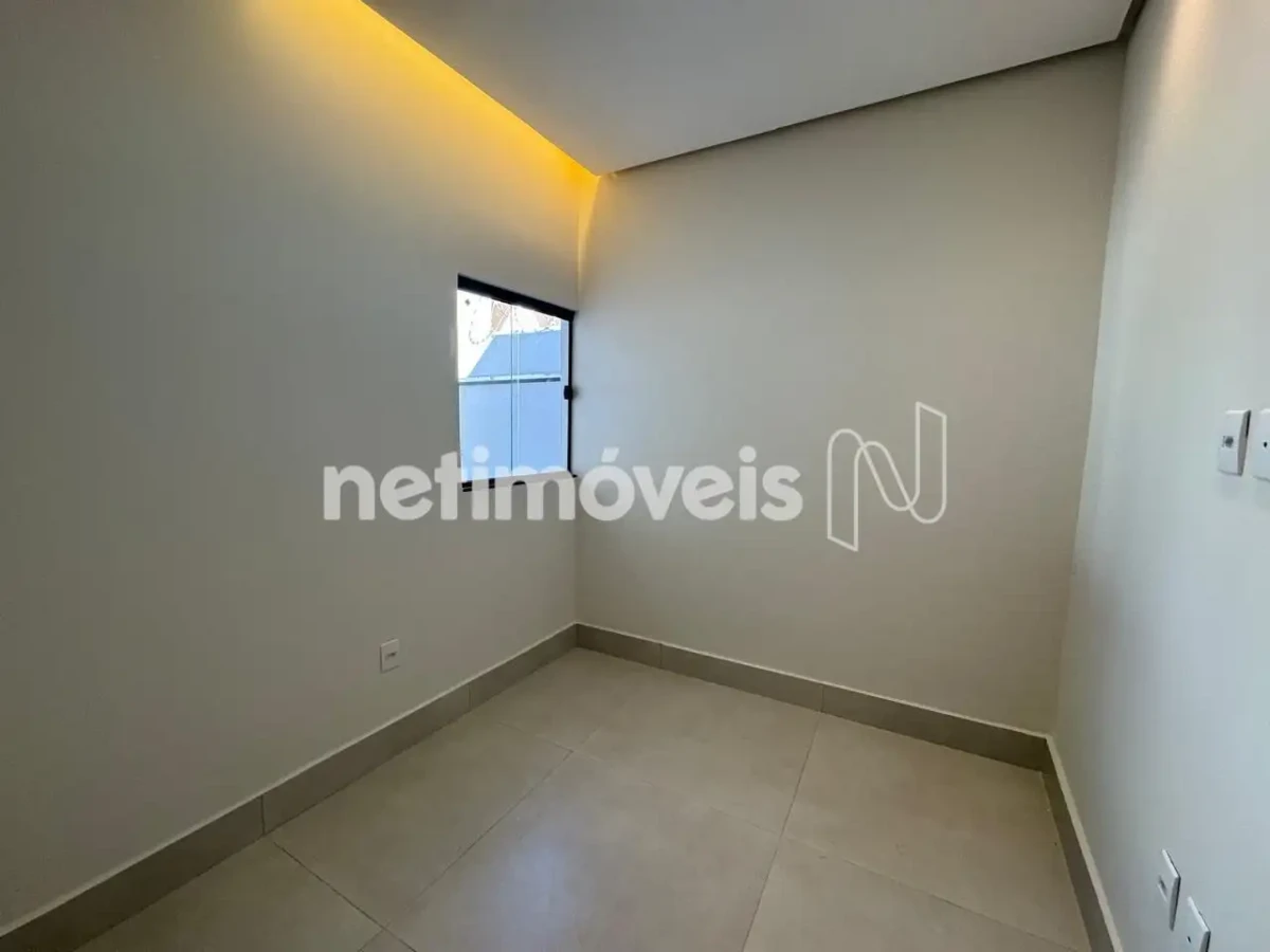 Casa para Venda com 3 quartos no bairro Jardim Olímpico