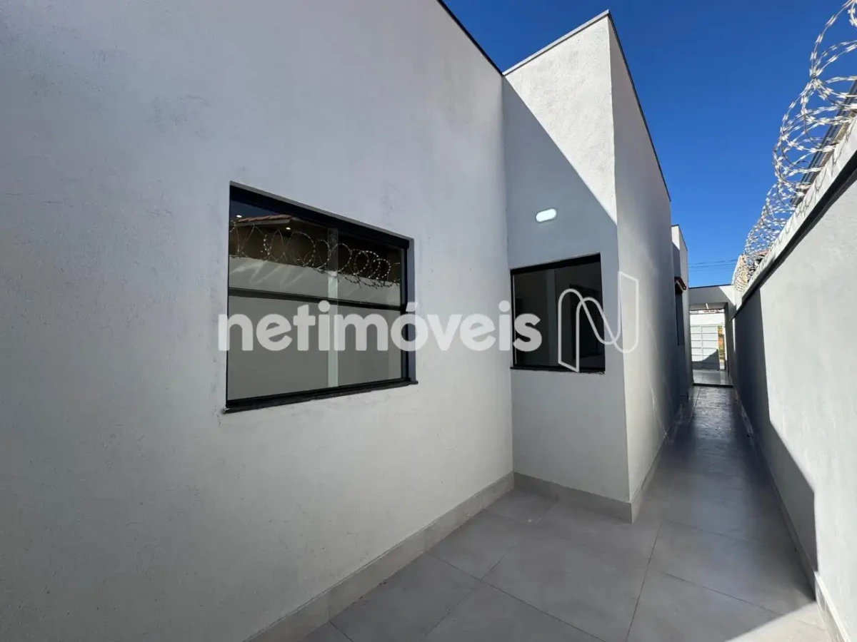 Casa para Venda com 3 quartos no bairro Jardim Olímpico