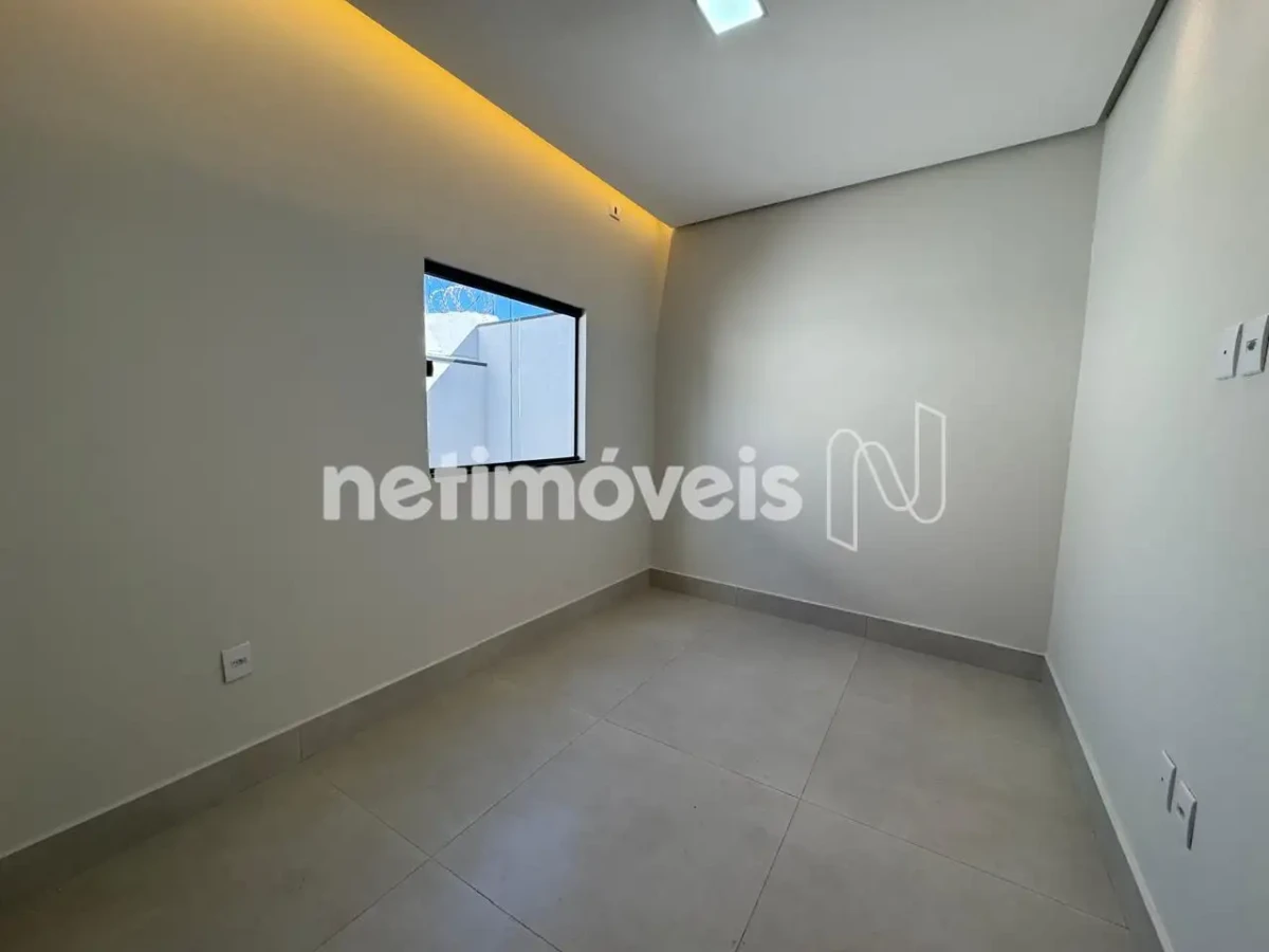 Casa para Venda com 3 quartos no bairro Jardim Olímpico