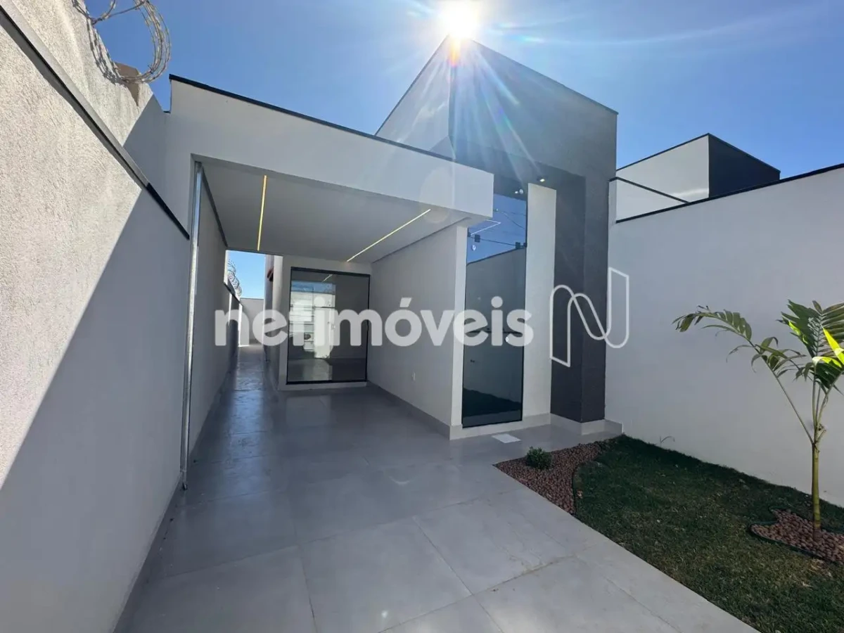 Casa para Venda com 3 quartos no bairro Jardim Olímpico