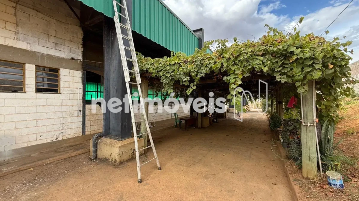 Lote para Venda com área de 41632.62 m² no bairro Vila Telma