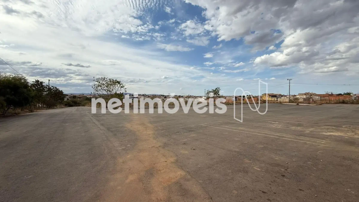 Lote para Venda com área de 41632.62 m² no bairro Vila Telma