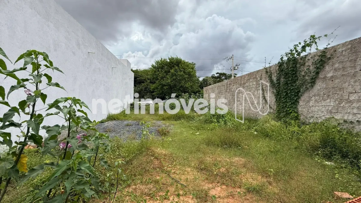 Lote para Venda com área de 200 m² no bairro Jardim Olímpico