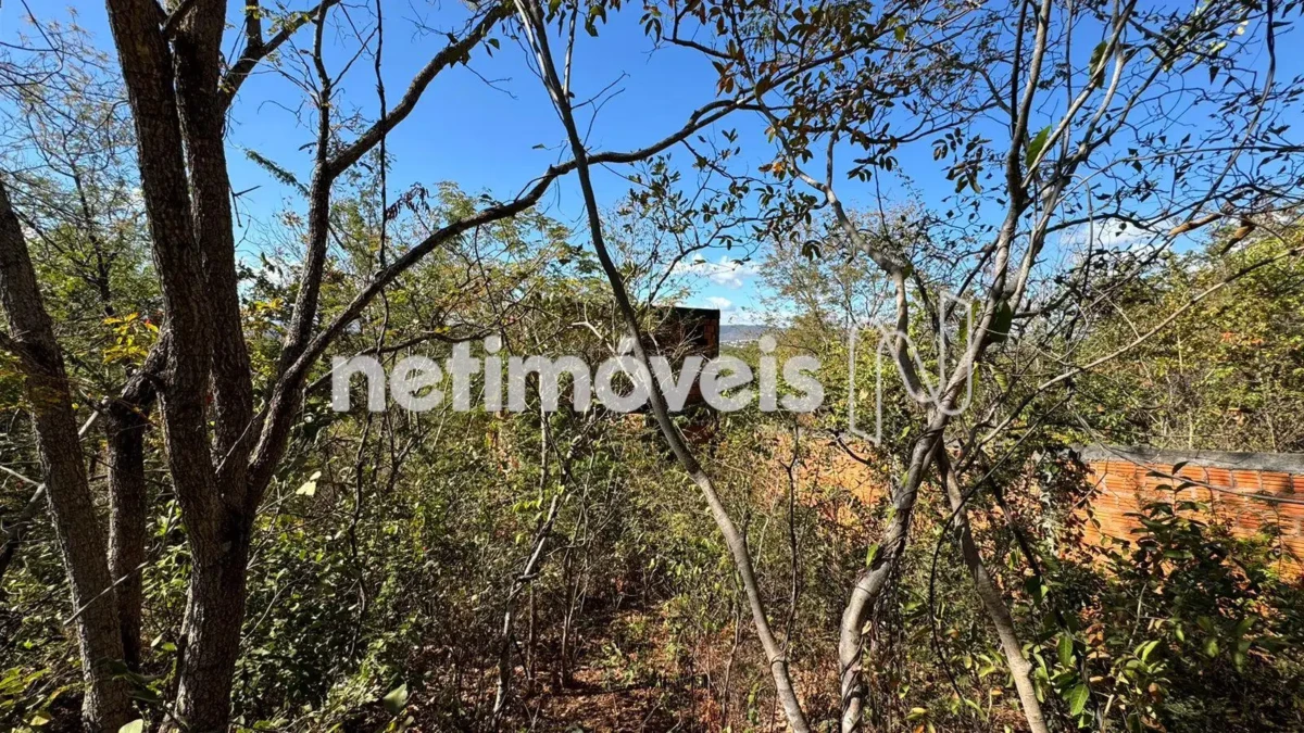 Lote para Venda com área de 3276 m² no bairro Ibituruna