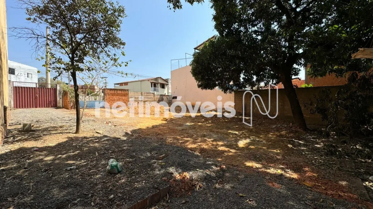 Lote para Venda com área de 834.47 m² no bairro Morrinhos