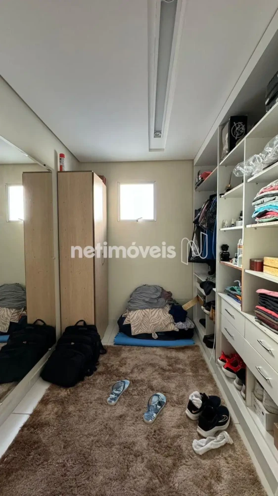 Apartamento para Venda com 4 quartos no bairro Centro