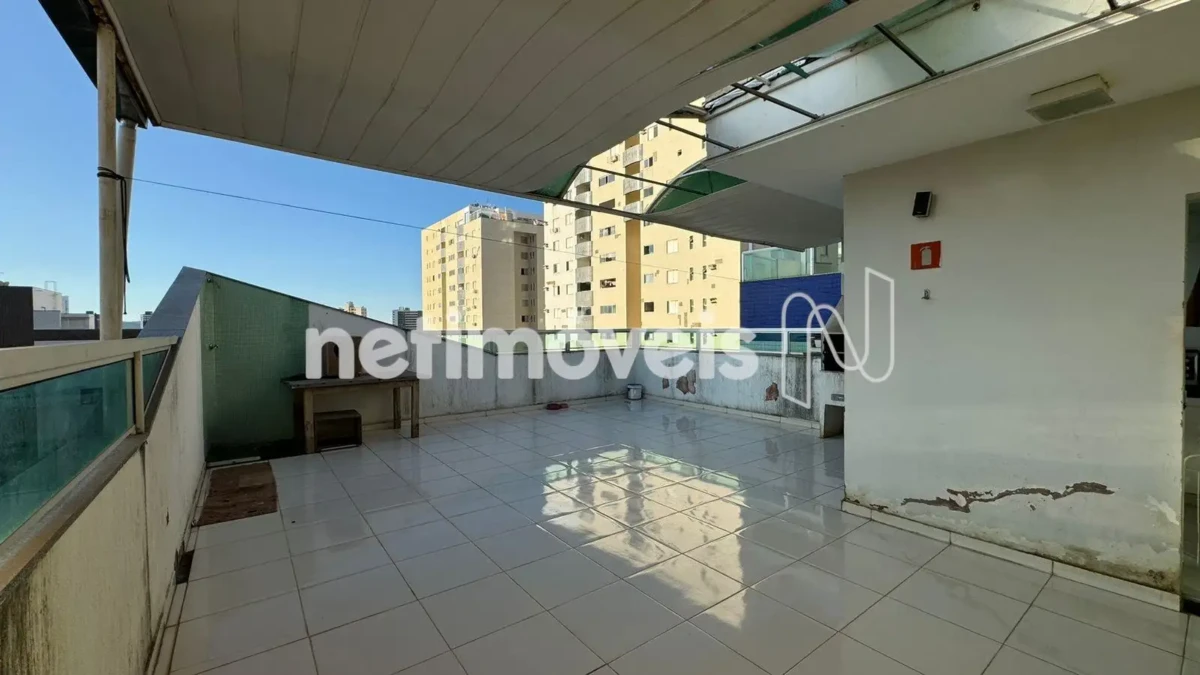 Apartamento para Venda com 4 quartos no bairro Centro