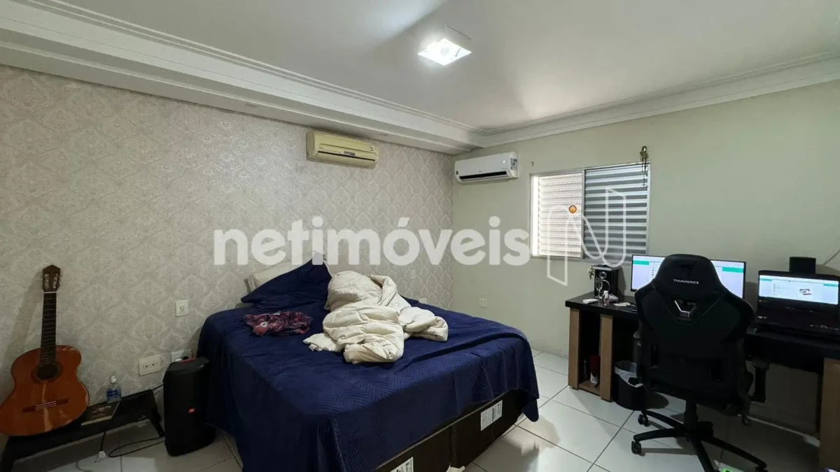 Apartamento para Venda com 4 quartos no bairro Centro