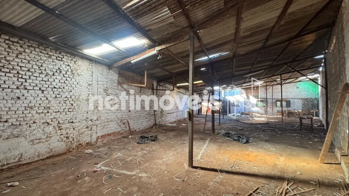 Lote para Venda com área de 1826 m² no bairro Centro