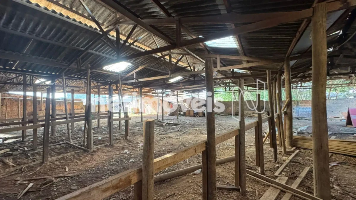 Lote para Venda com área de 1826 m² no bairro Centro