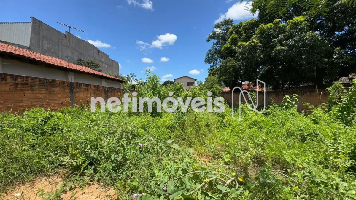 Lote para Venda com área de 460 m² no bairro Major Prates