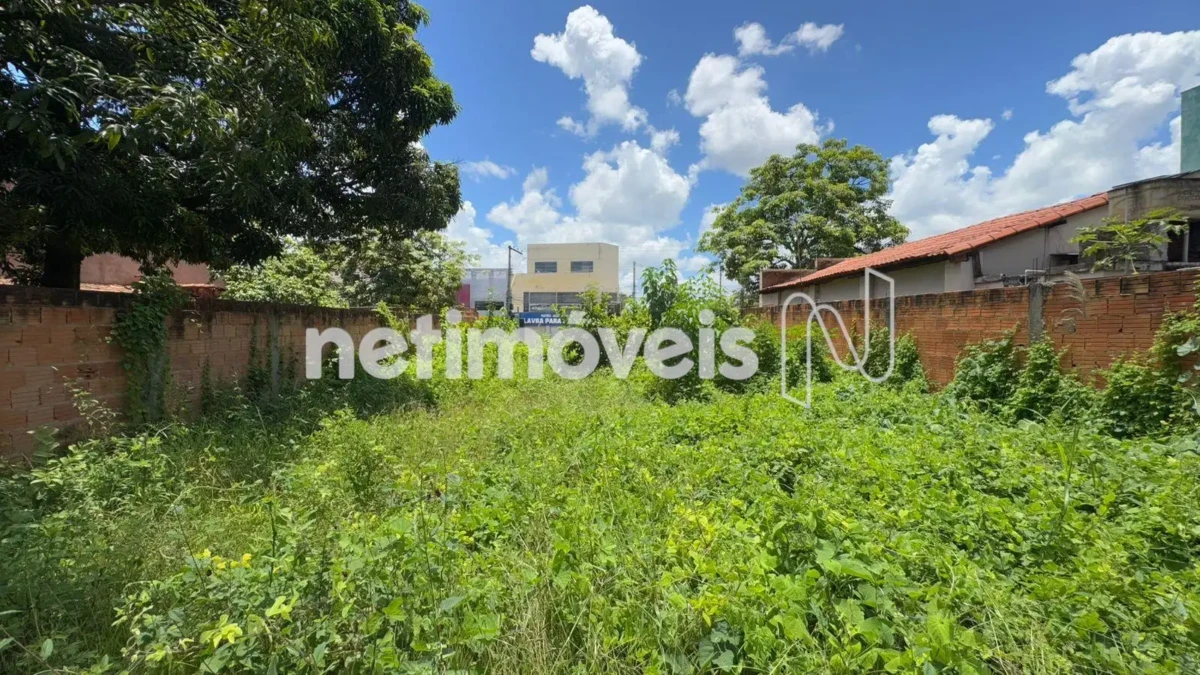 Lote para Venda com área de 460 m² no bairro Major Prates
