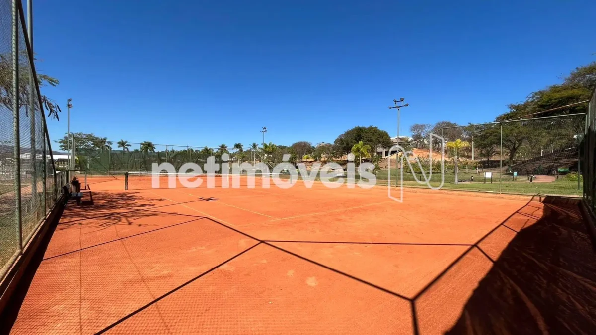 Lote para Venda com área de 693 m² no bairro Gran Royalle Pirâmide