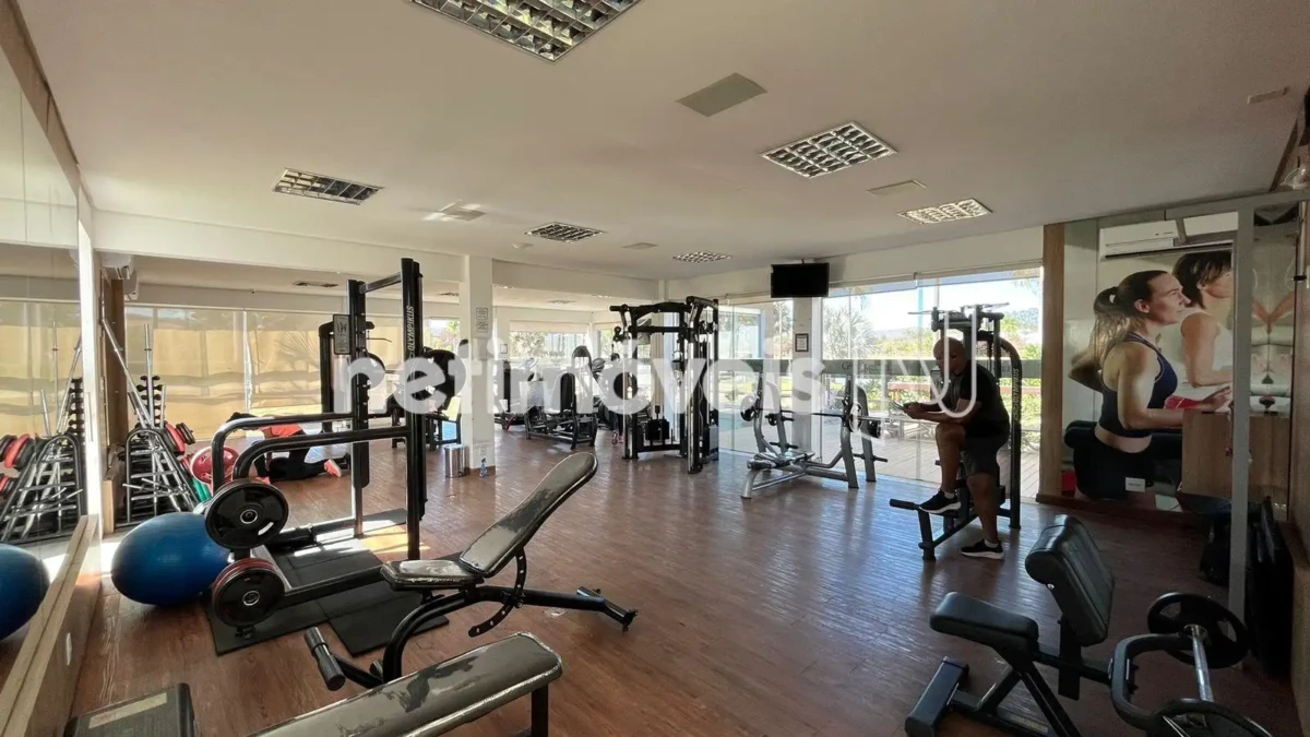 Lote para Venda com área de 693 m² no bairro Gran Royalle Pirâmide